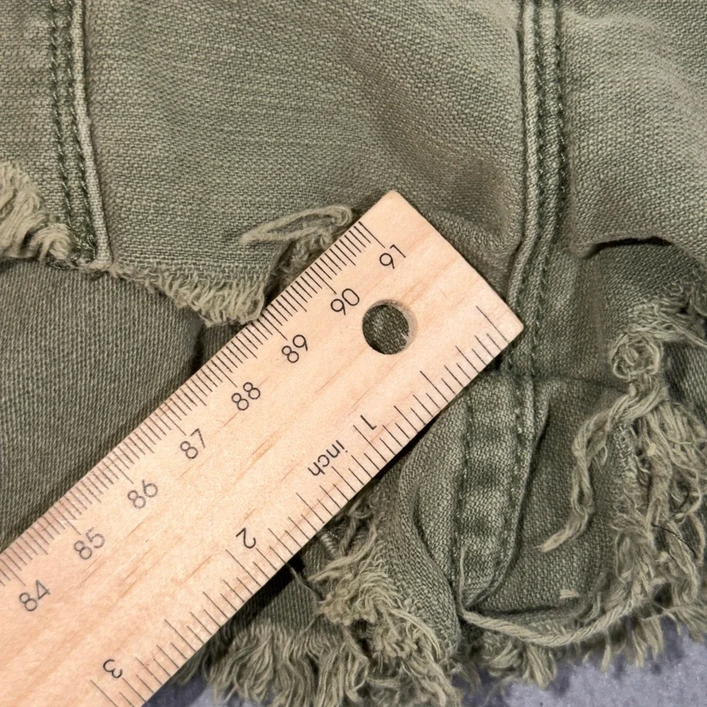 Free People S(2) Olive Green Distressed Frayed Hem Utility Cargo Shorts Military